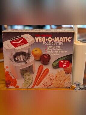 1992 Veg O Matic Veggie Cutter - White